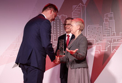 Zdjęcie do BPS Liderem sprzedaży gwarancji de minimis