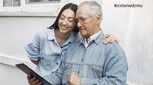 Zadbajmy o potrzeby Seniorów, nauczmy ich korzystać z bankowości elektronicznej oraz przekonajmy do płatności mobilnych.