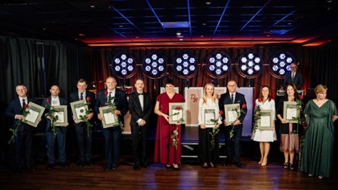 Zdjęcie do&nbsp;aktualności GBSBank wyróżniony podczas jubileuszu 30-lecia Związku Rewizyjnego Banków Spółdzielczych